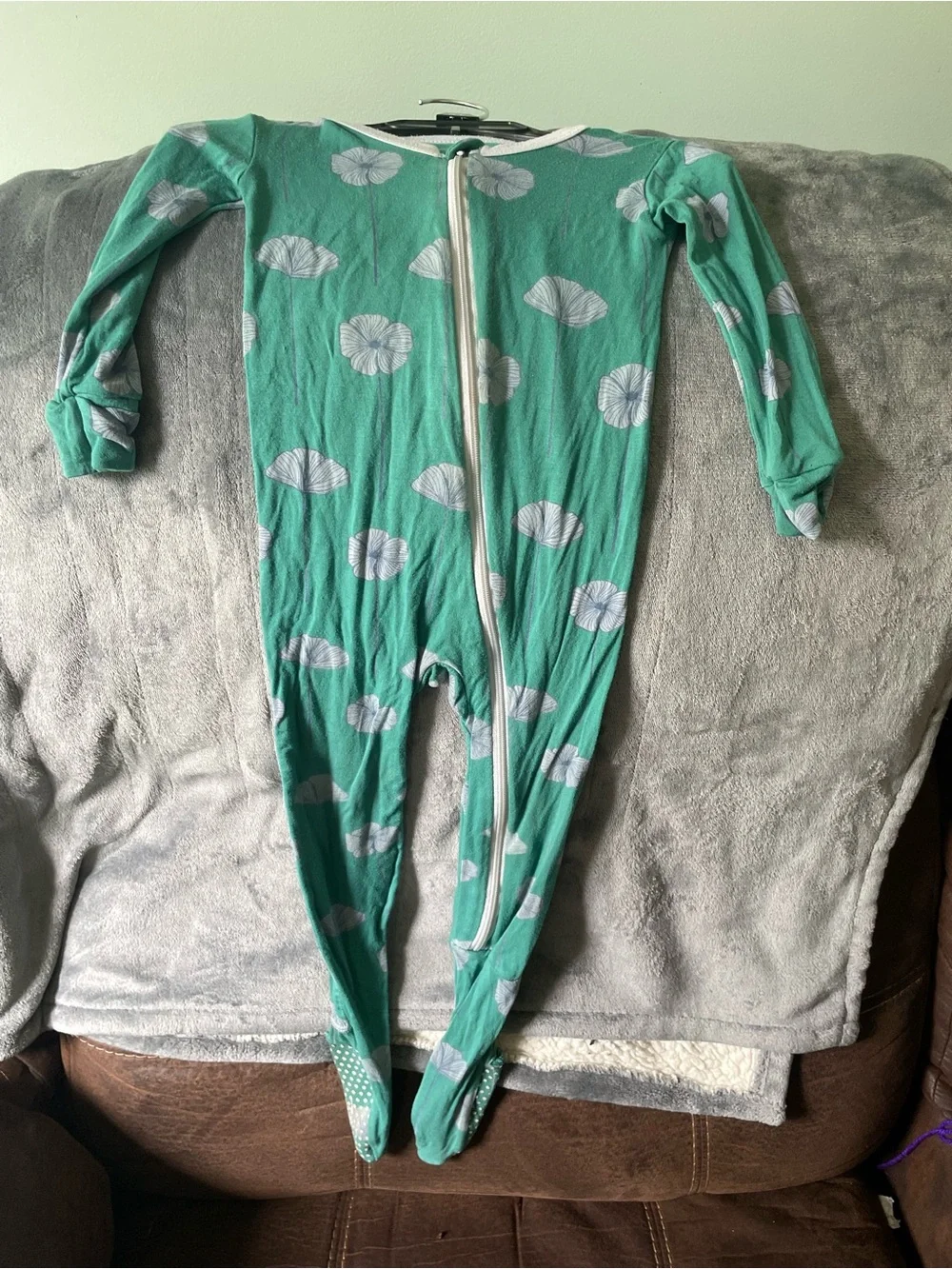 Kickee Pants Teal Green Floral Zip Footed Pajamas Sz 12/18mths